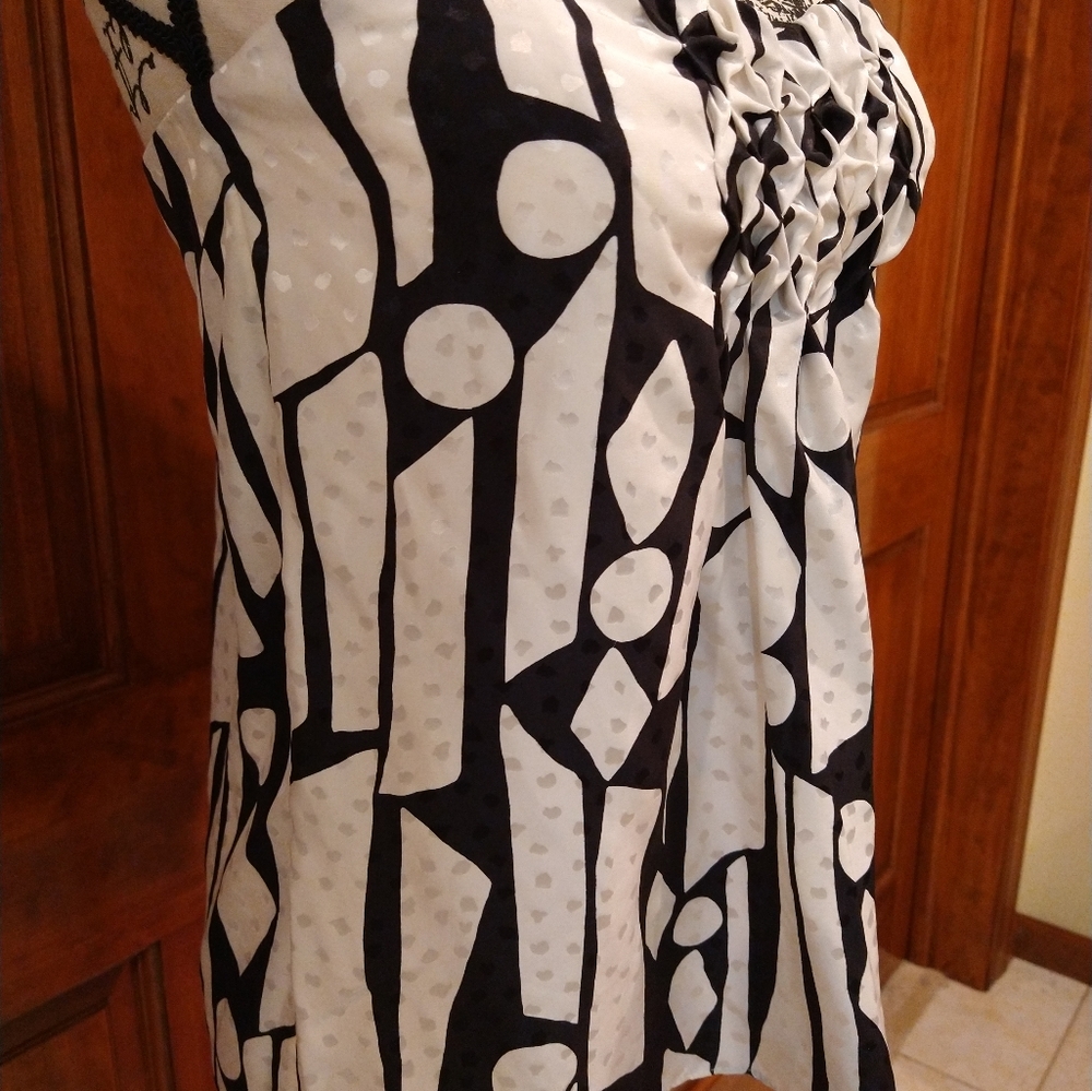 Strapless fancy top (new)